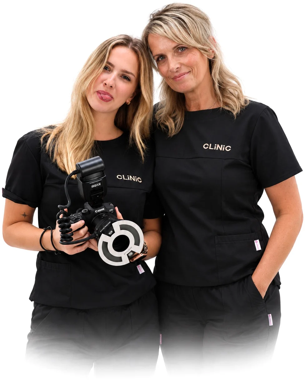 Tereza Kučerová s fotoaparátem na klinickou fotodokumentaci a Silvie Džubová